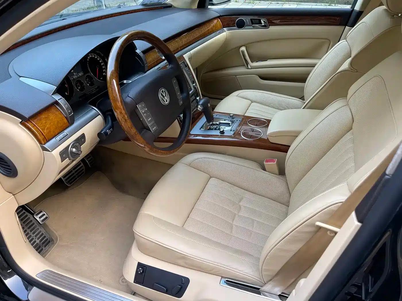 Phaeton 2009 3.6L V6 5-seater Extended Comfort Edition — миниатюра 12