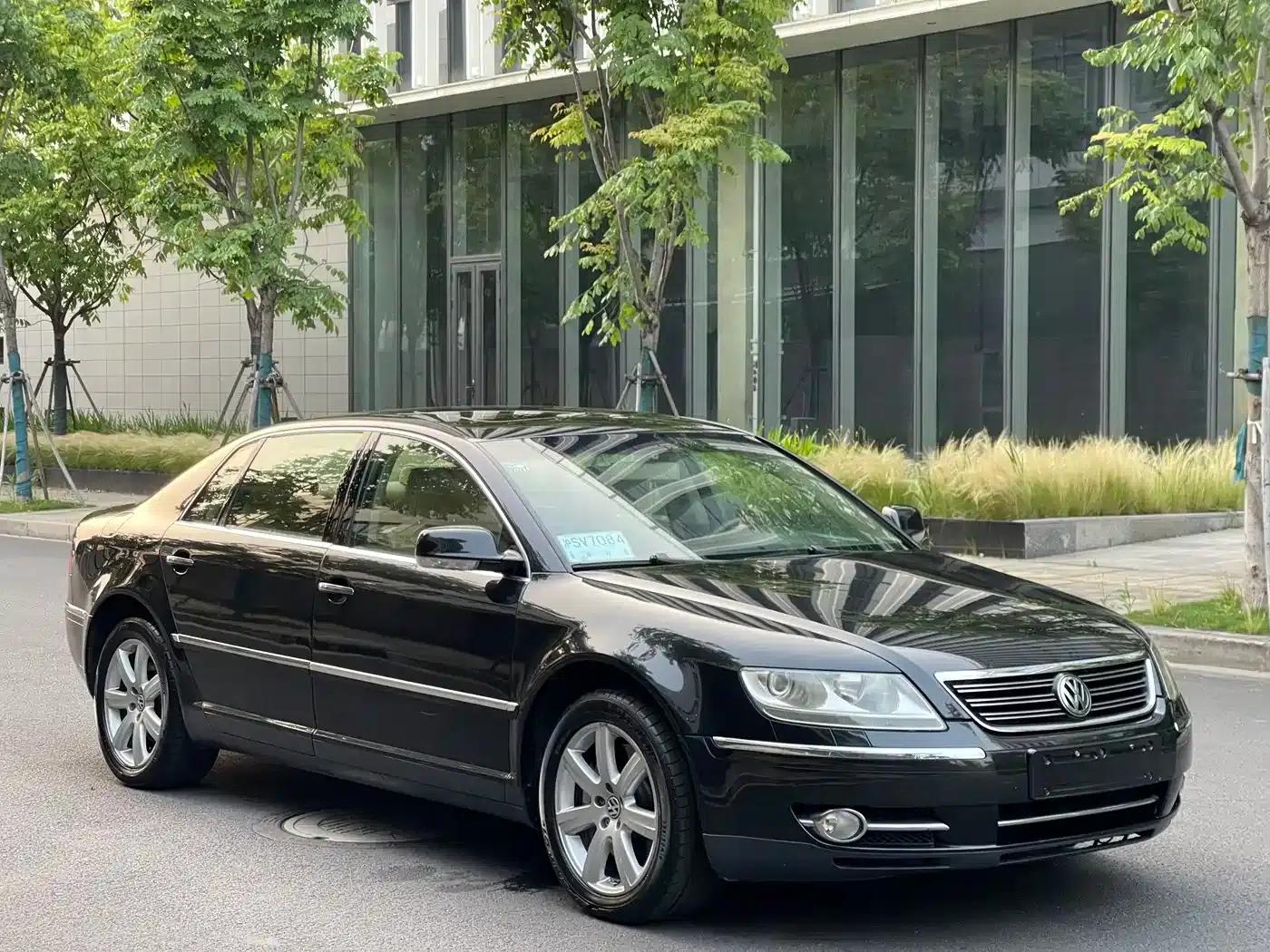 Phaeton 2009 3.6L V6 5-seater Extended Comfort Edition — миниатюра 3