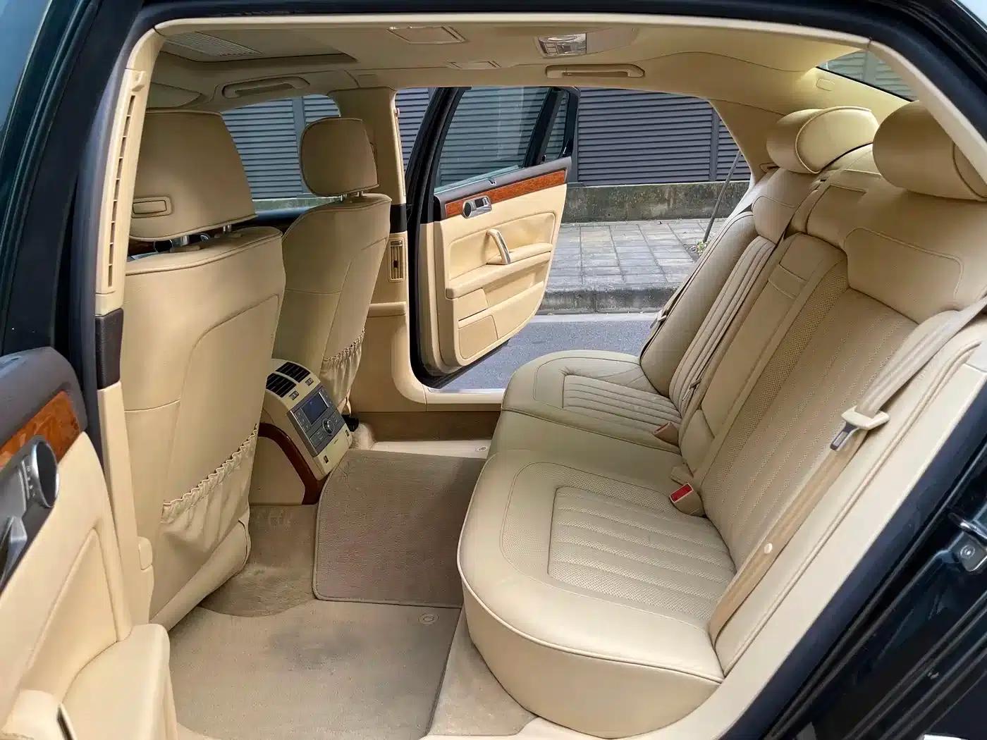 Phaeton 2009 3.6L V6 5-seater Extended Comfort Edition — миниатюра 9