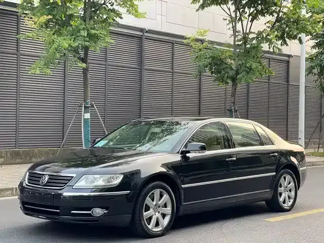 Phaeton 2009 3.6L V6 5-seater Extended Comfort Edition