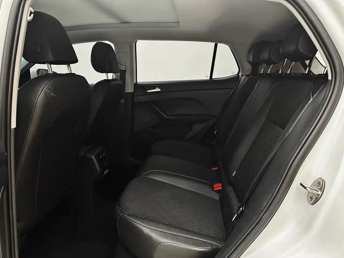 2023 Volkswagen T-Cross 200TSI DSG Smart Connect Edition — миниатюра 13