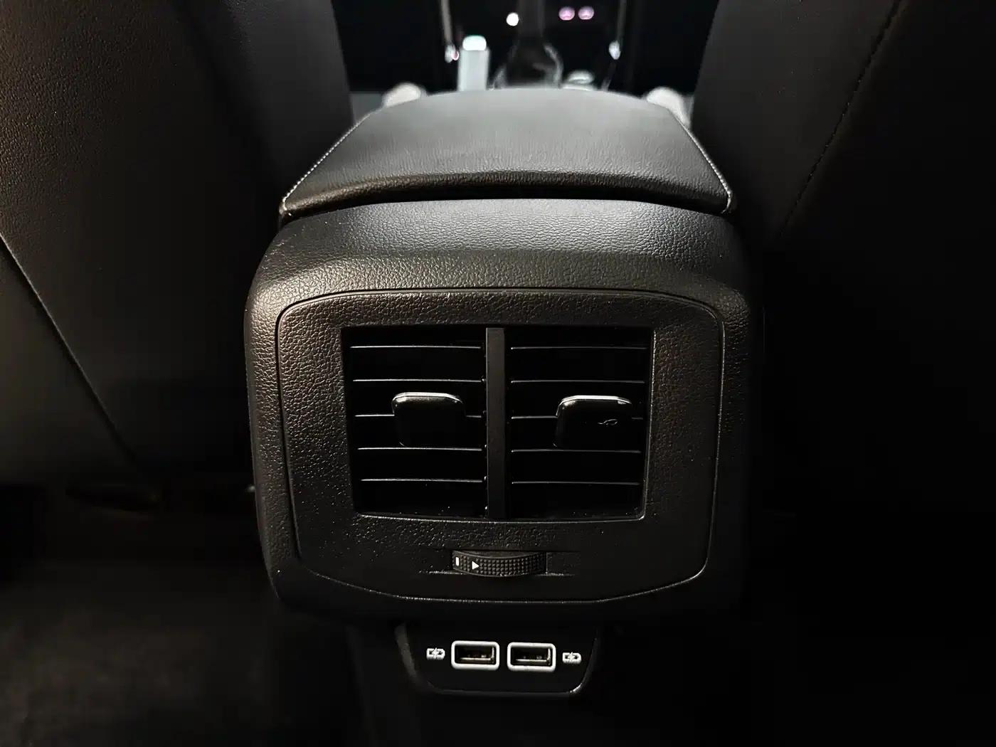2023 Volkswagen T-Cross 200TSI DSG Smart Connect Edition — миниатюра 18