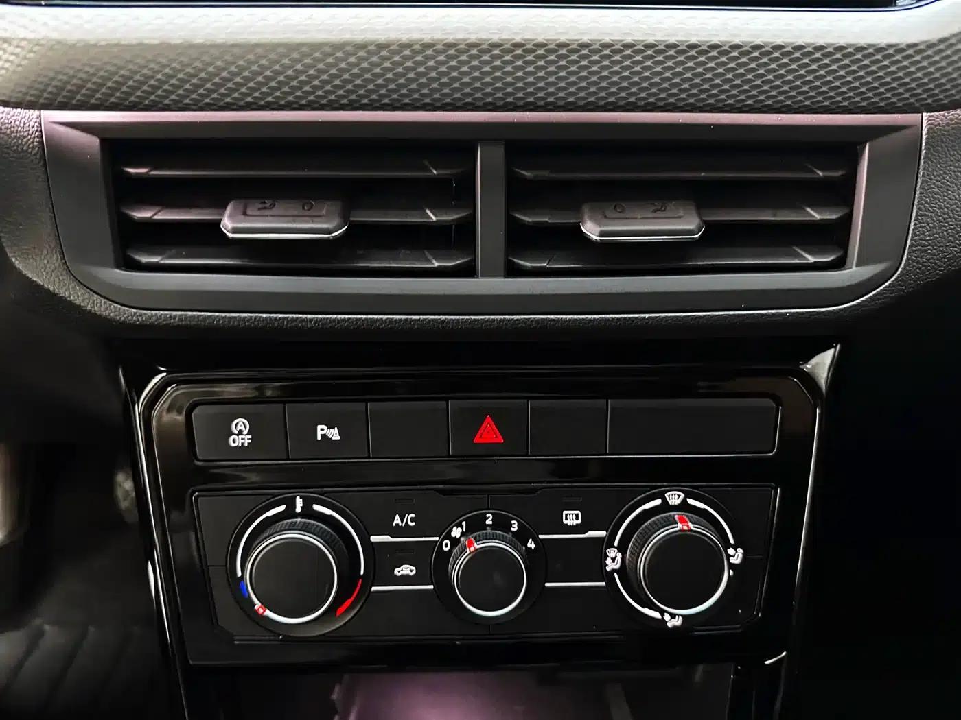 2023 Volkswagen T-Cross 200TSI DSG Smart Connect Edition — миниатюра 23