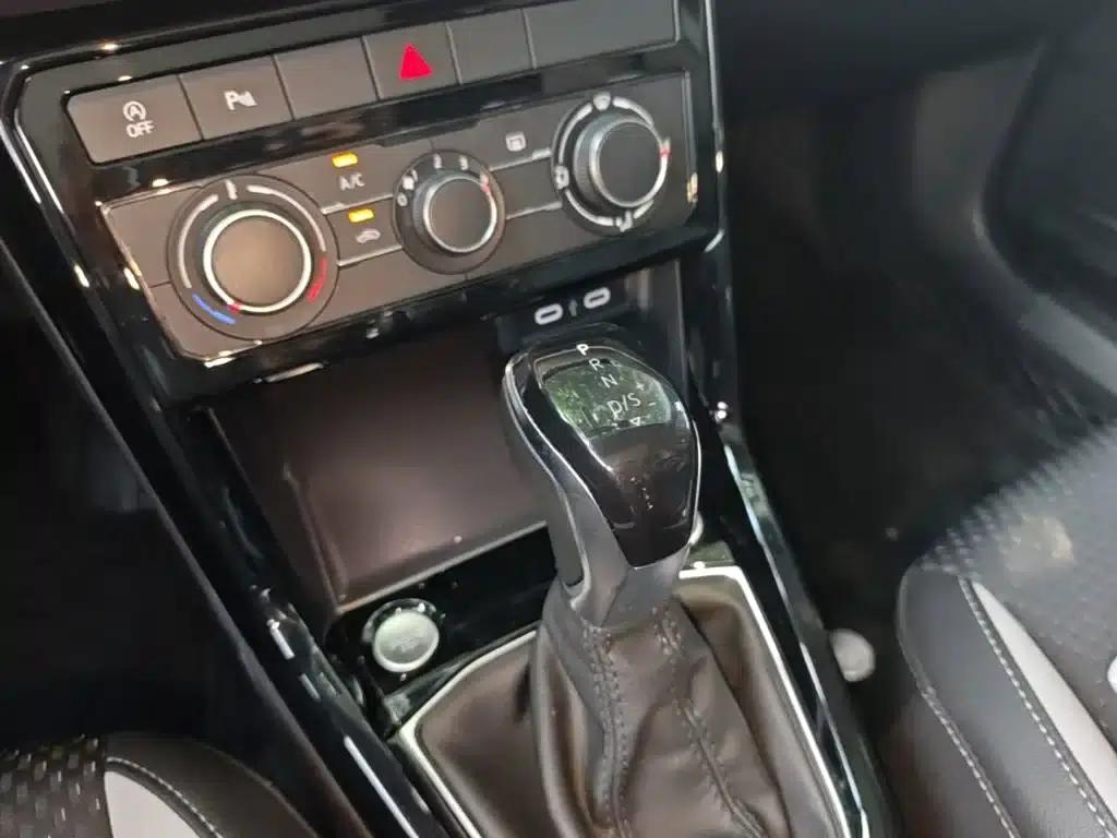 2021 Volkswagen T-Cross 200TSI DSG Smart Connect Edition — миниатюра 14
