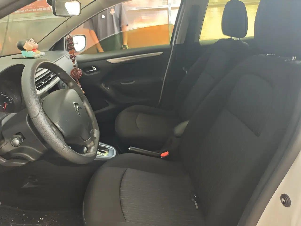 Citroen Elysee 2016 1.6L Automatic Comfort Model — миниатюра 15