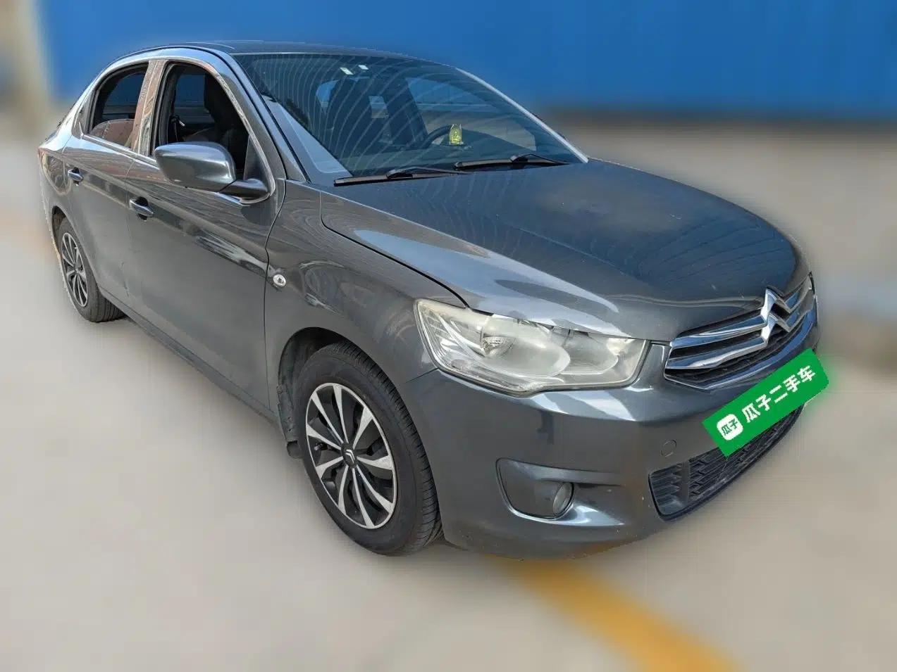 Citroen Elysee 2014 1.6L Manual Fashion Model with Sunroof CNG Version — миниатюра 3