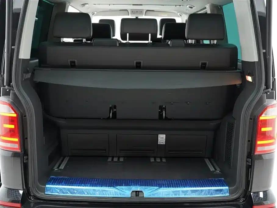 Multivan 2018 2.0TSI 2WD Luxury 7-Seater — миниатюра 20