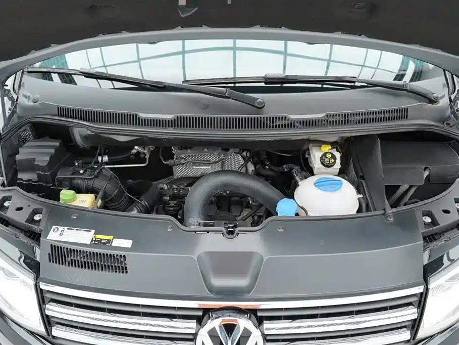 Multivan 2018 2.0TSI 2WD Luxury 7-Seater — миниатюра 29