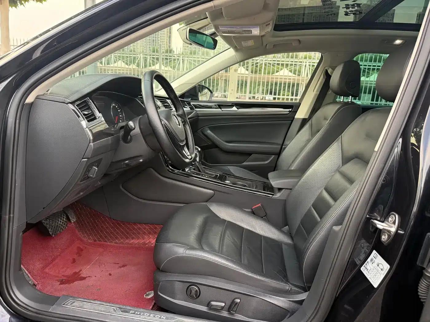 Phideon 2018 Facelift 380TSI 2WD Business Edition — миниатюра 4