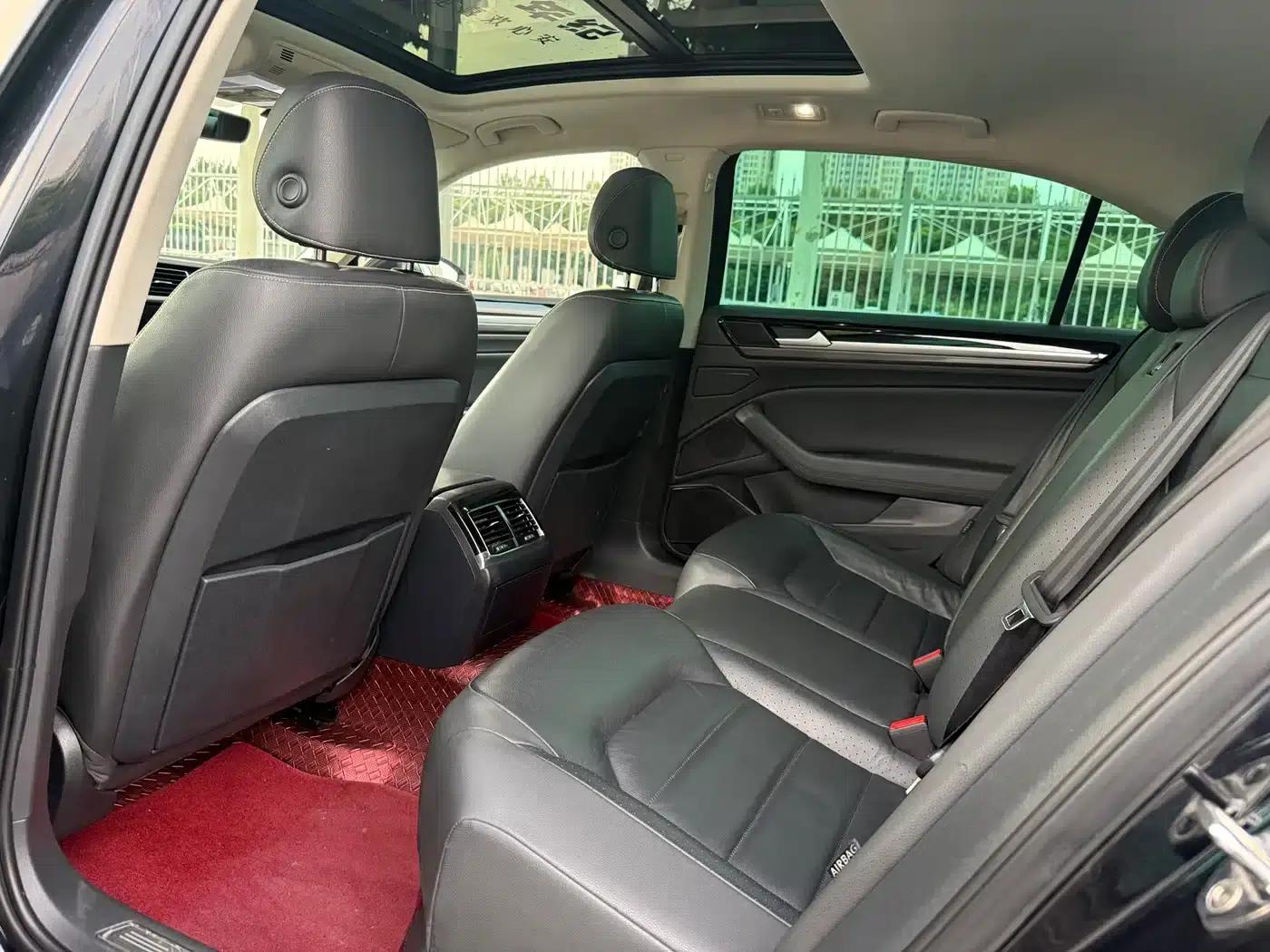 Phideon 2018 Facelift 380TSI 2WD Business Edition — миниатюра 6