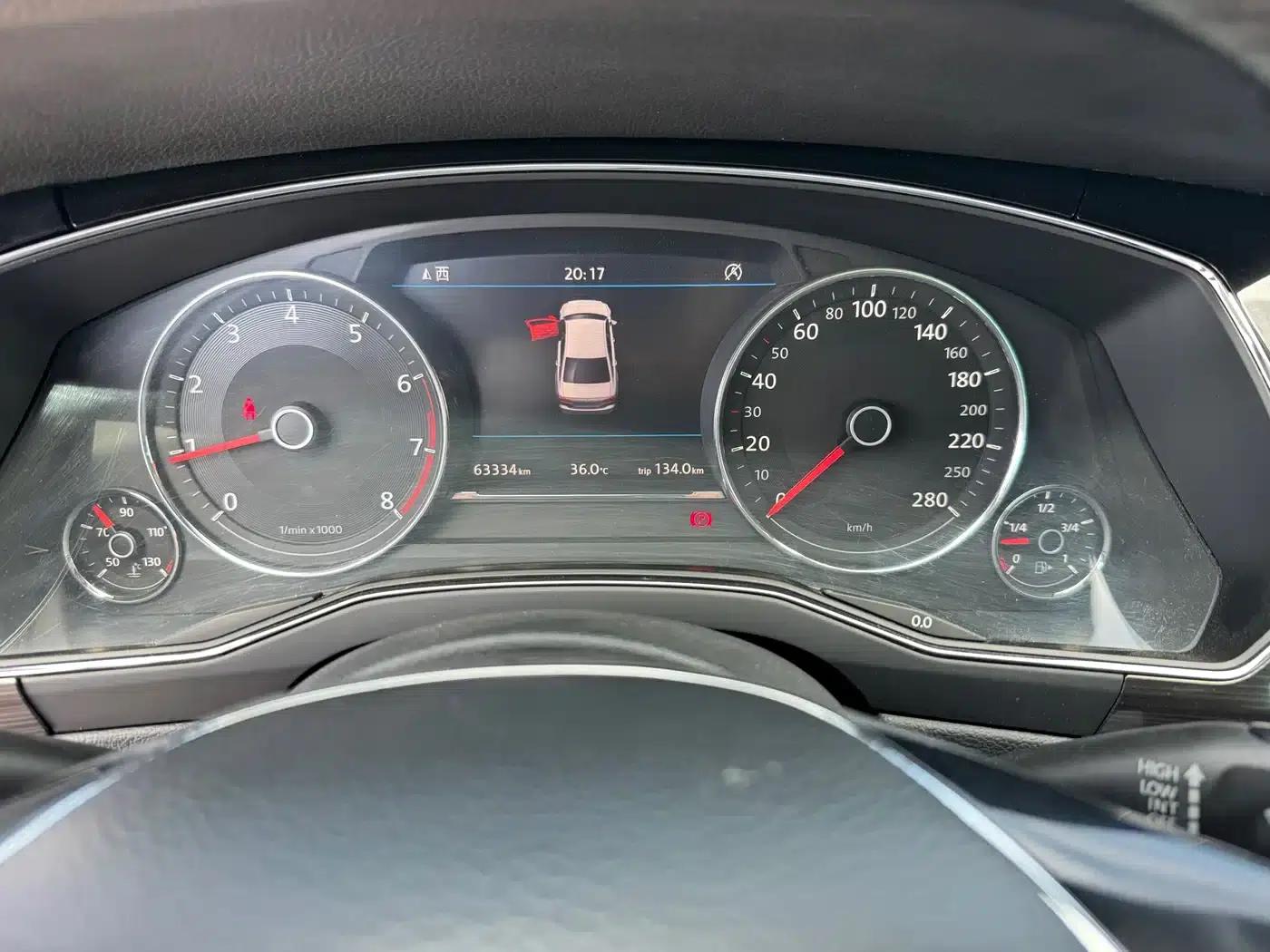 Phideon 2018 Facelift 380TSI 2WD Business Edition — миниатюра 10