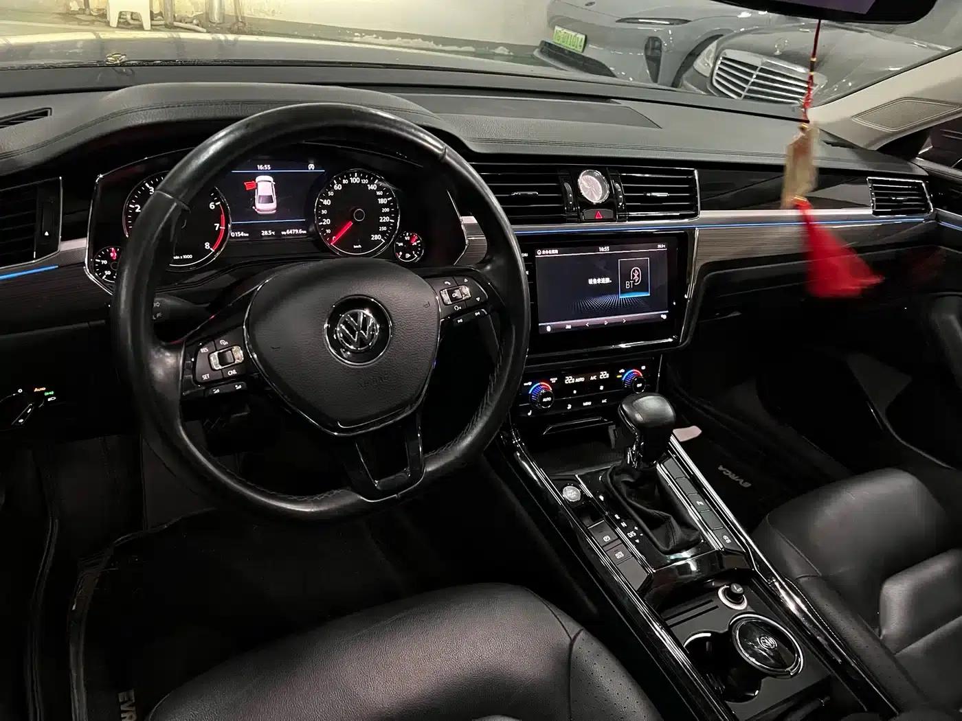 Phideon 2018 380TSI 2WD Business Edition — миниатюра 7