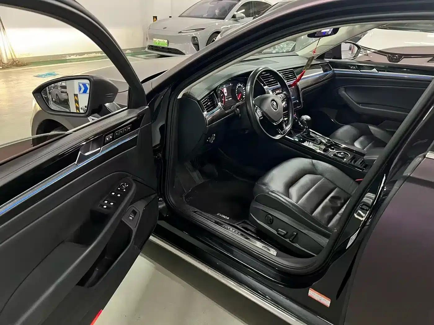 Phideon 2018 380TSI 2WD Business Edition — миниатюра 8