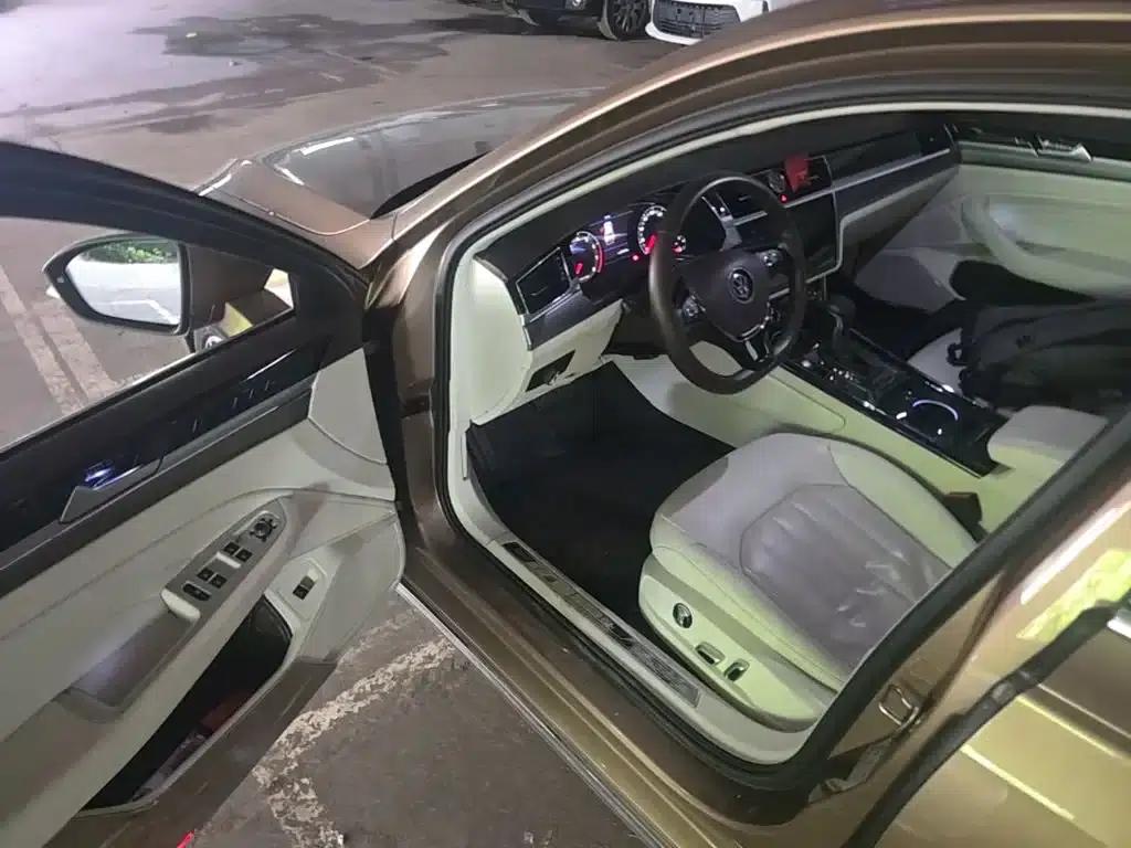 Phideon 2021 380TSI Luxury Edition — миниатюра 16