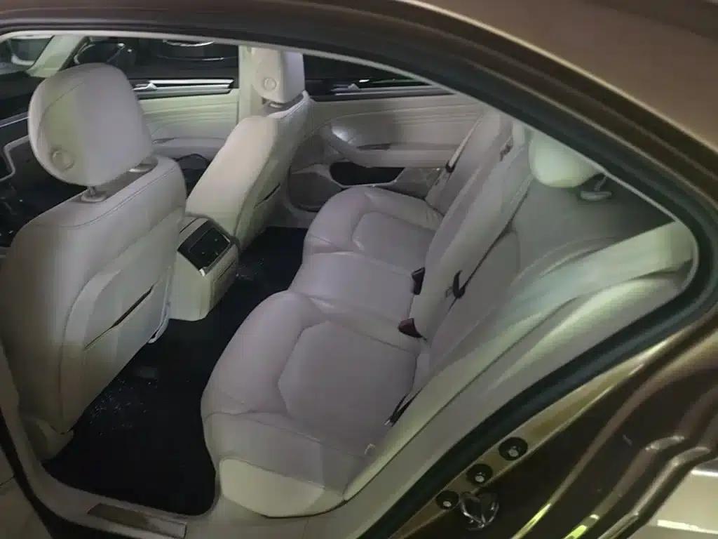 Phideon 2021 380TSI Luxury Edition — миниатюра 17