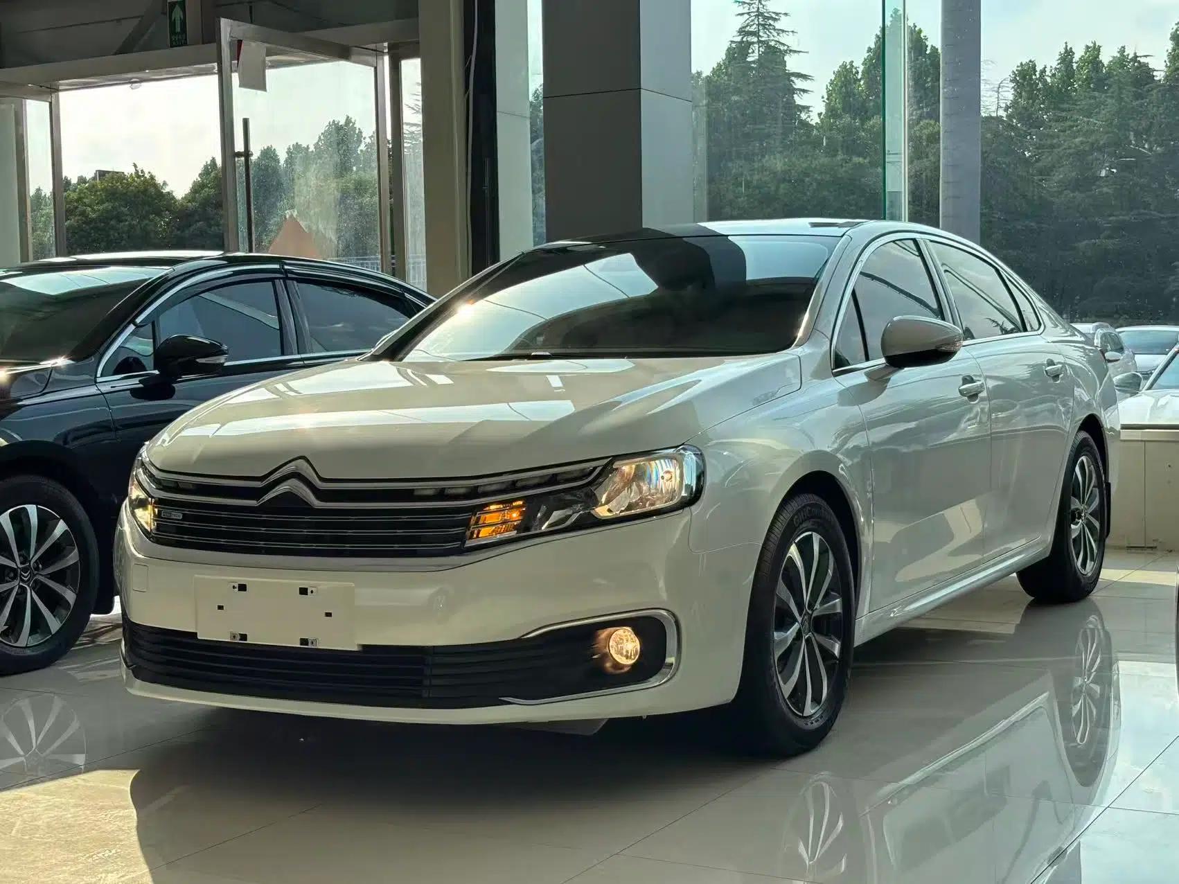 Citroen C6 2021 400THP Comfort Edition — миниатюра 1