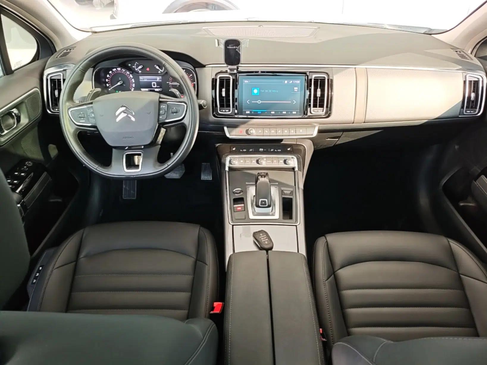 Citroen C6 2021 400THP Comfort Edition — миниатюра 12