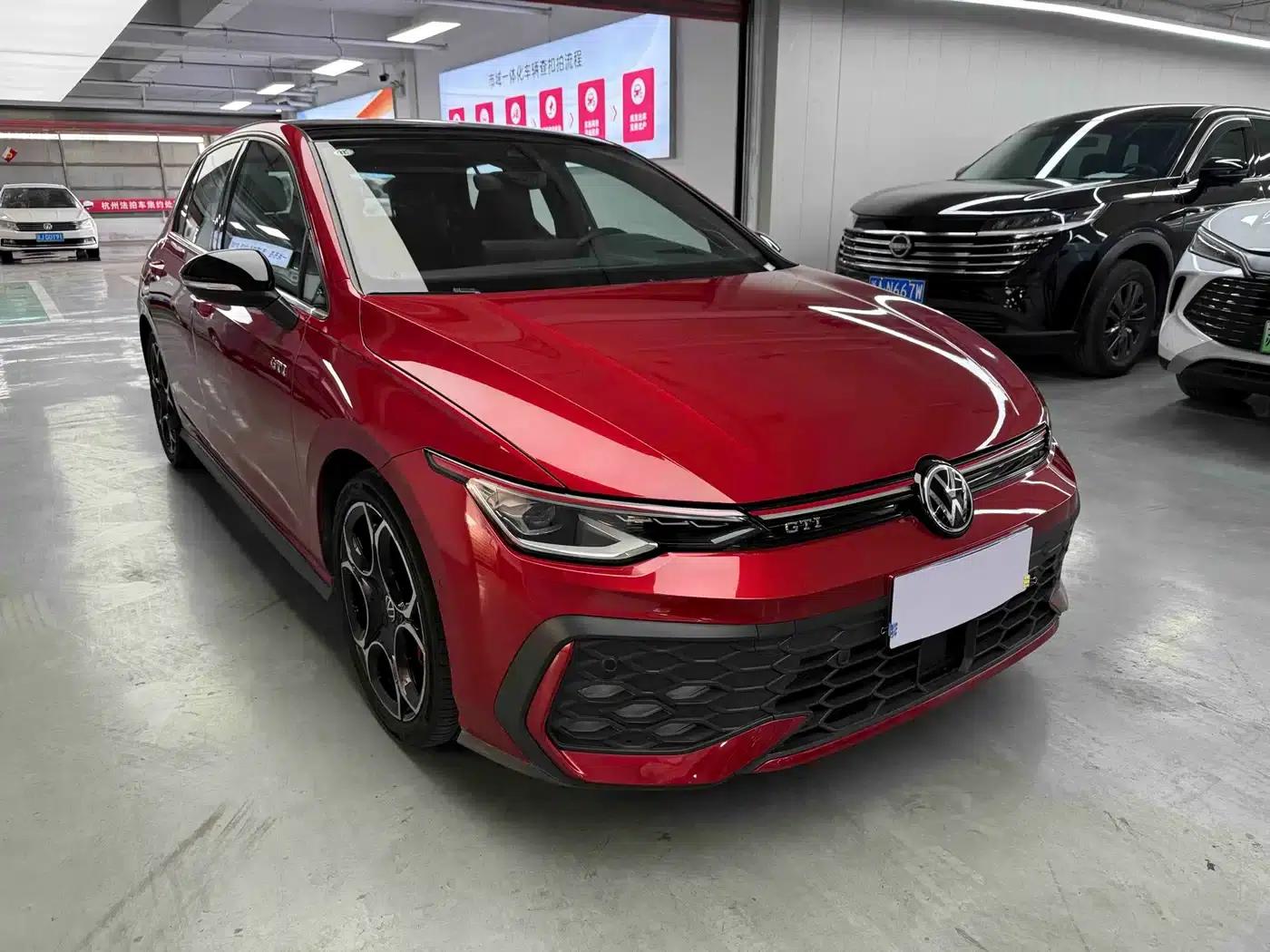 2023 Golf GTI 380TSI DSG GTI — миниатюра 3
