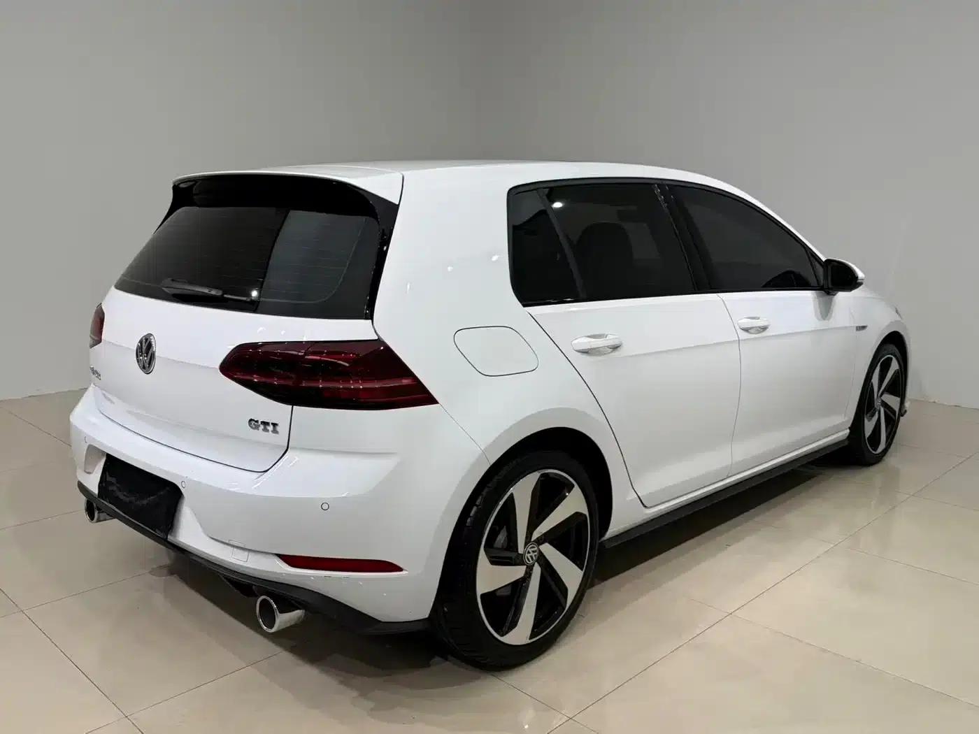 2018 Golf GTI 2.0TSI GTI — миниатюра 4