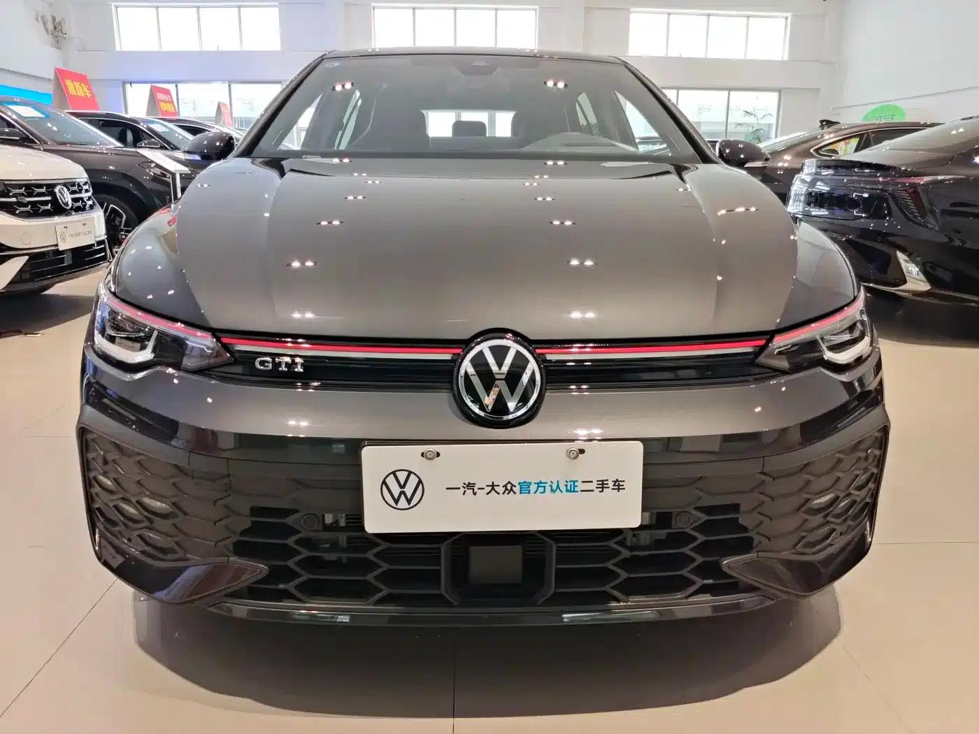 2025 Golf GTI 380TSI DSG GTI — миниатюра 2