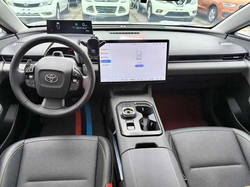 Toyota BZ5 2025 550 PRO — миниатюра 11