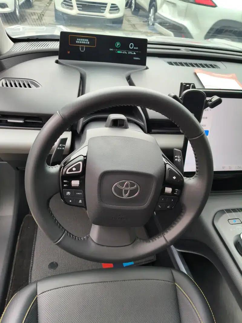 Toyota BZ5 2025 550 PRO — миниатюра 12