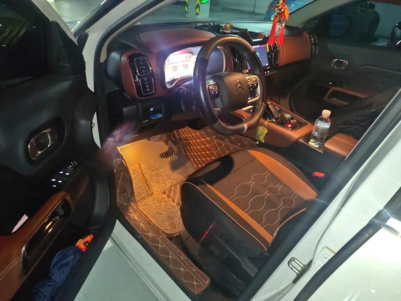 Citroen C5 AIRCROSS 2020 400THP Premium Edition — миниатюра 16