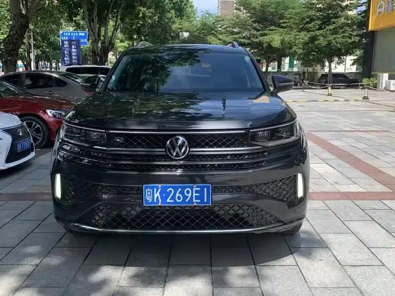 2024 Range Rover 380TSI AWD R-Line Cruiser - Special Edition — миниатюра 4