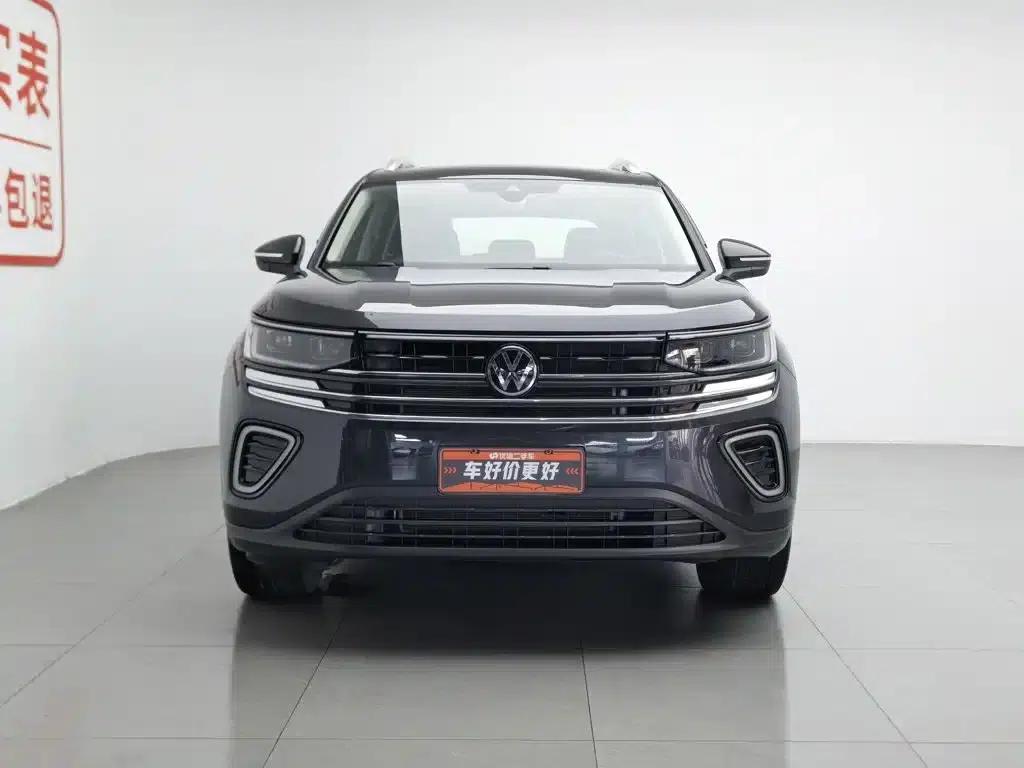 2023 Range Rover 330TSI Luxury Cruiser Edition — миниатюра 3