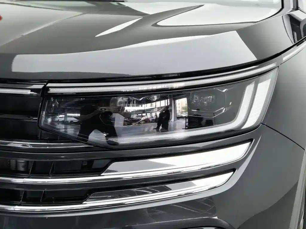 2023 Range Rover 330TSI Luxury Cruiser Edition — миниатюра 7