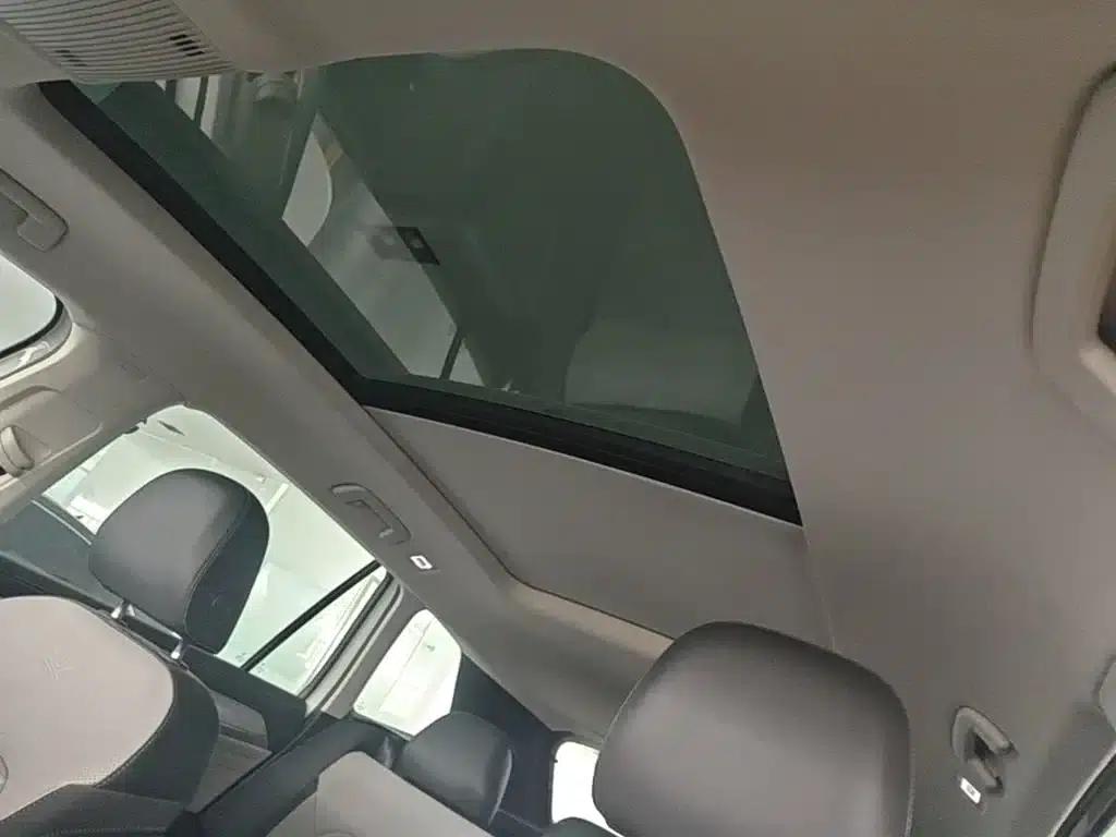 2024 Range Rover 380TSI AWD R-Line Cruiser - Special Edition — миниатюра 18