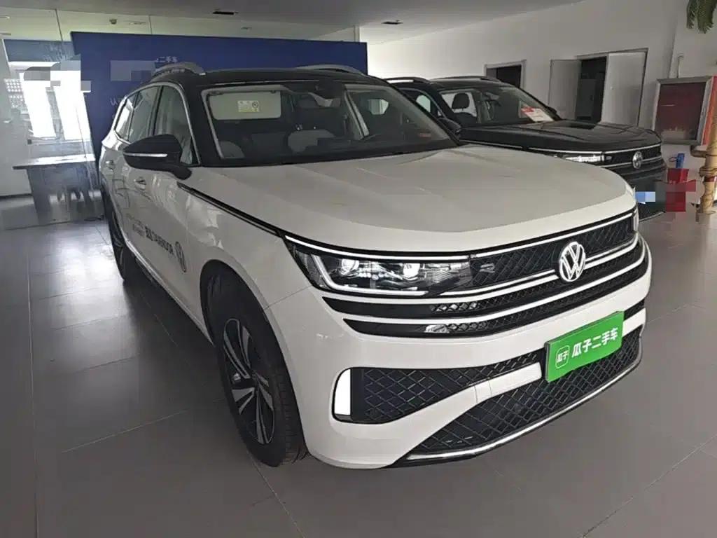 2024 Range Rover 380TSI AWD R-Line Cruiser - Special Edition — миниатюра 4
