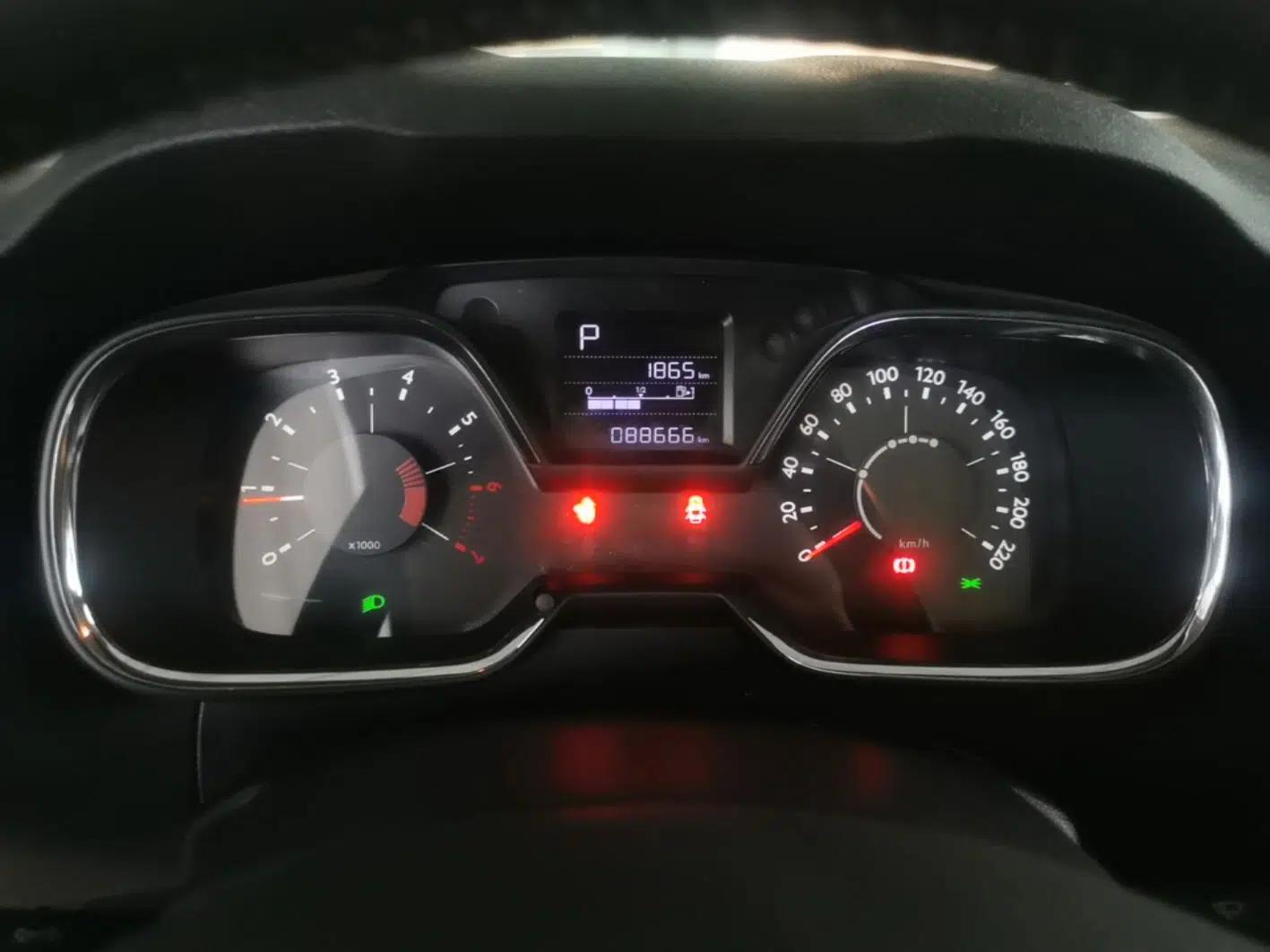 Citroen C4 Sega 2018 1.6L Automatic Luxury Model — миниатюра 14