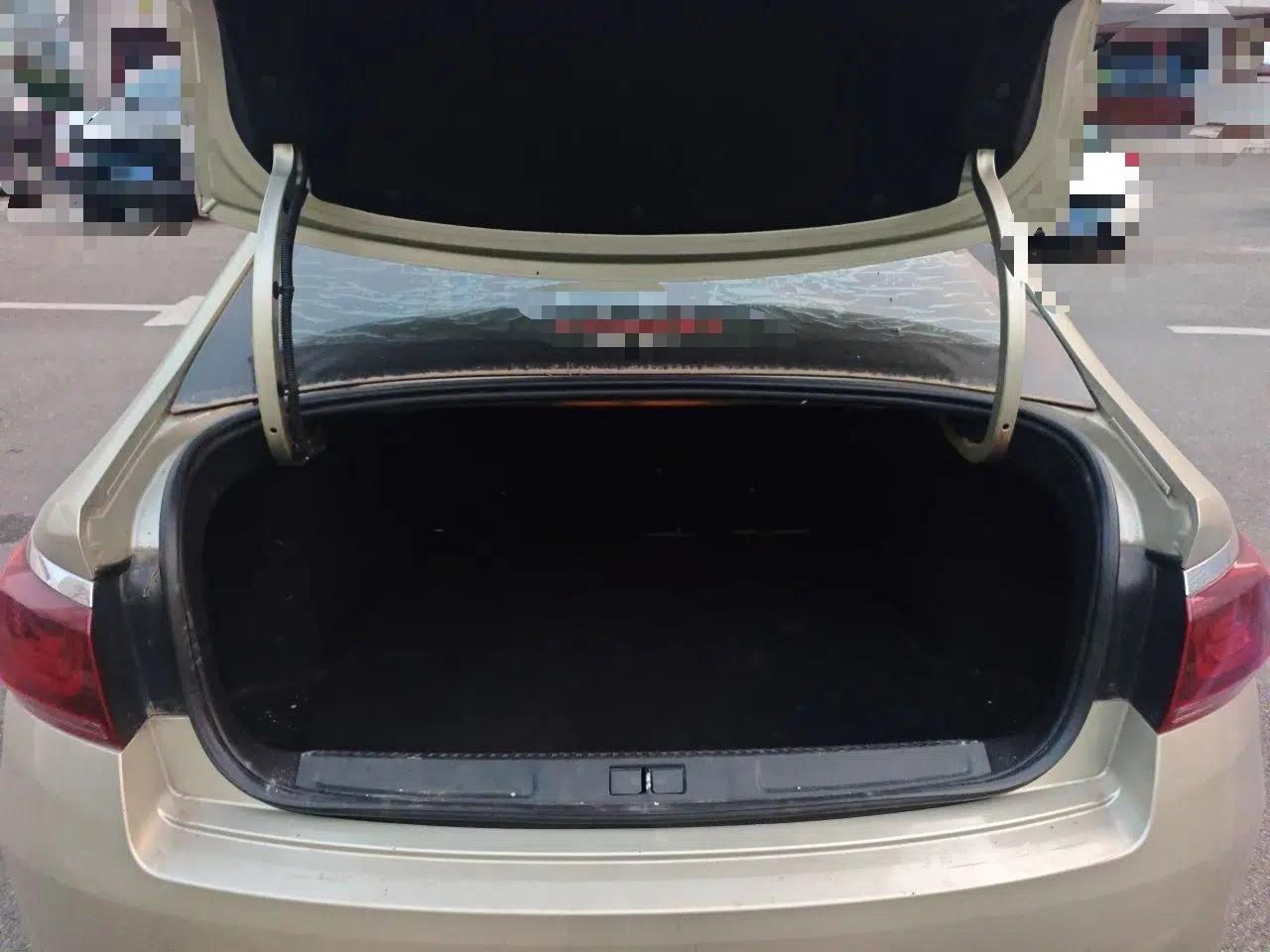 Citroen C4 Sega 2018 1.6L Automatic Luxury Model — миниатюра 16