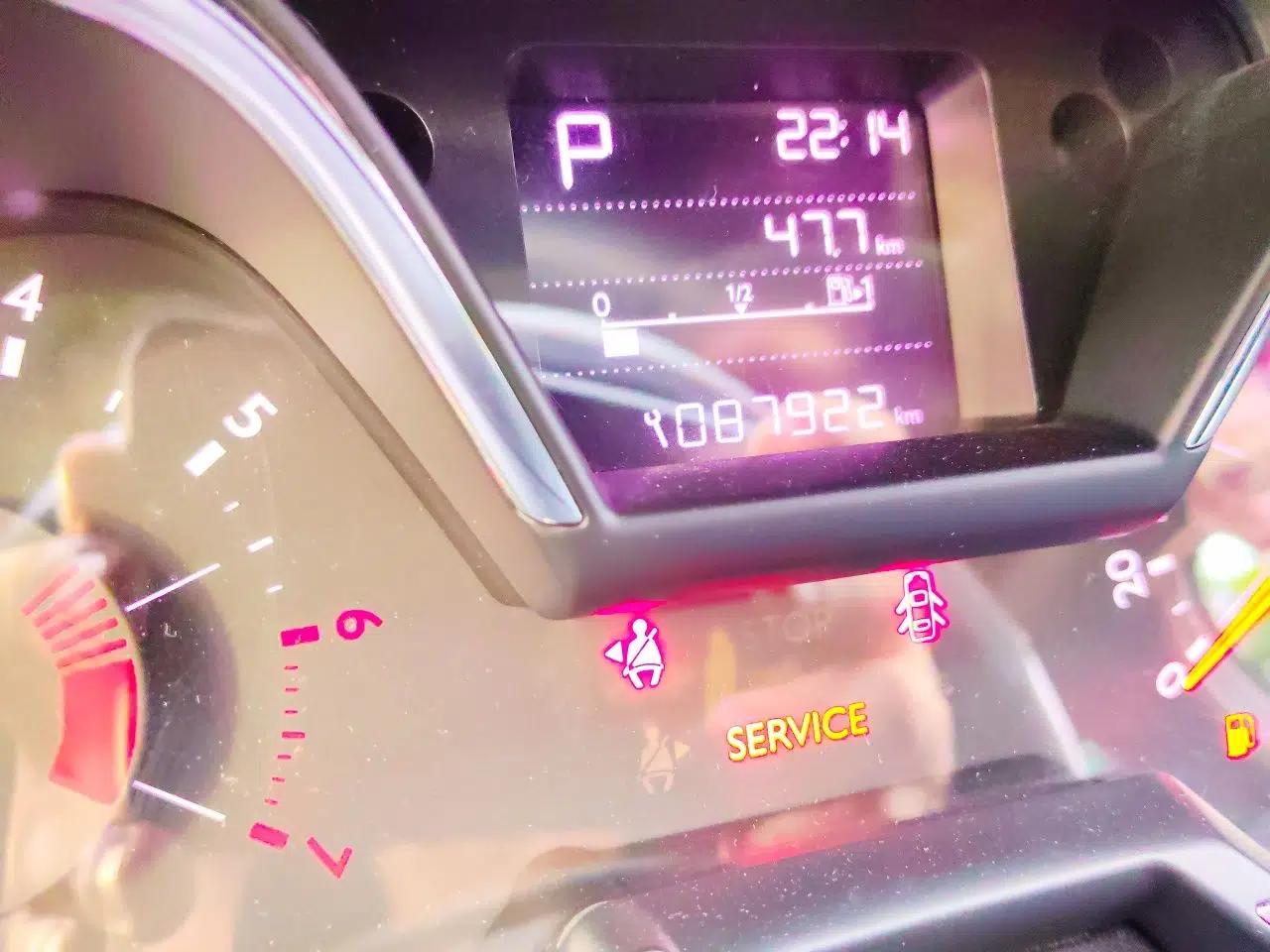 Citroen C4 Sega 2016 1.6L Automatic Luxury Model — миниатюра 12