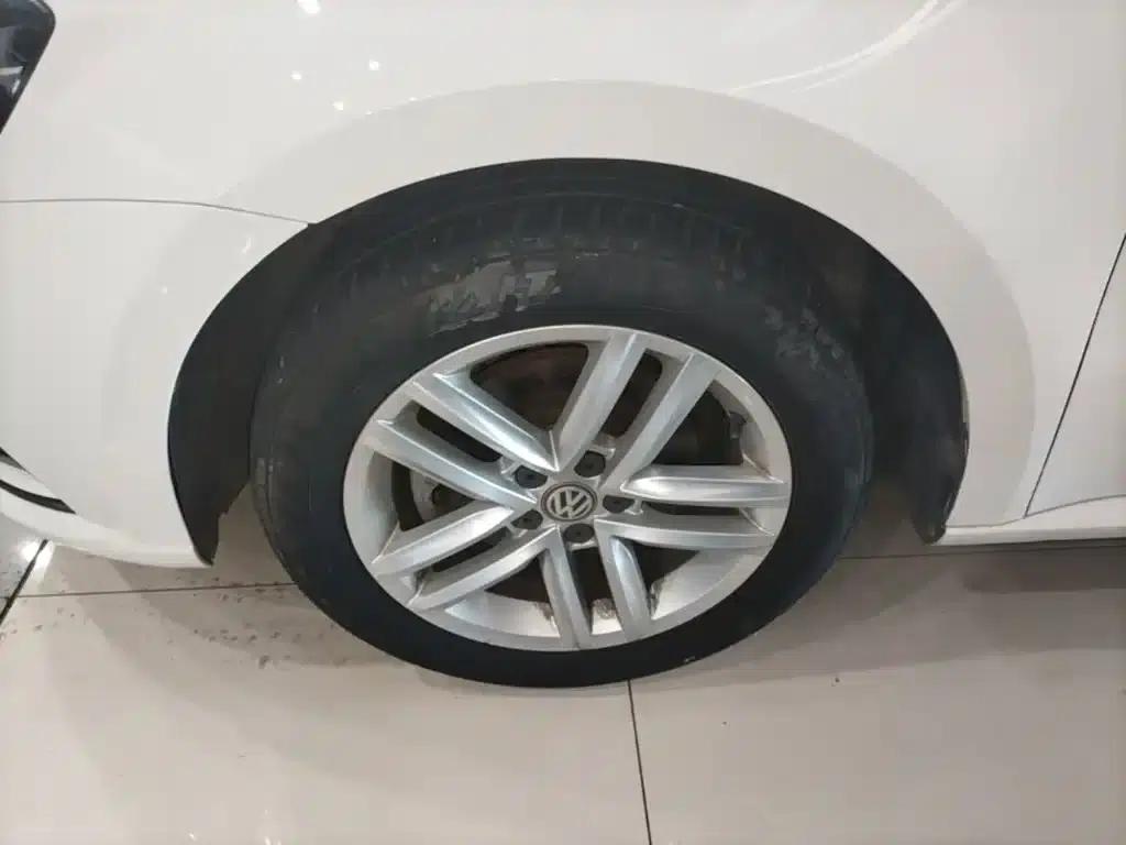 Lavida Gran Turismo 2017 180TSI DSG Comfort Edition — миниатюра 23