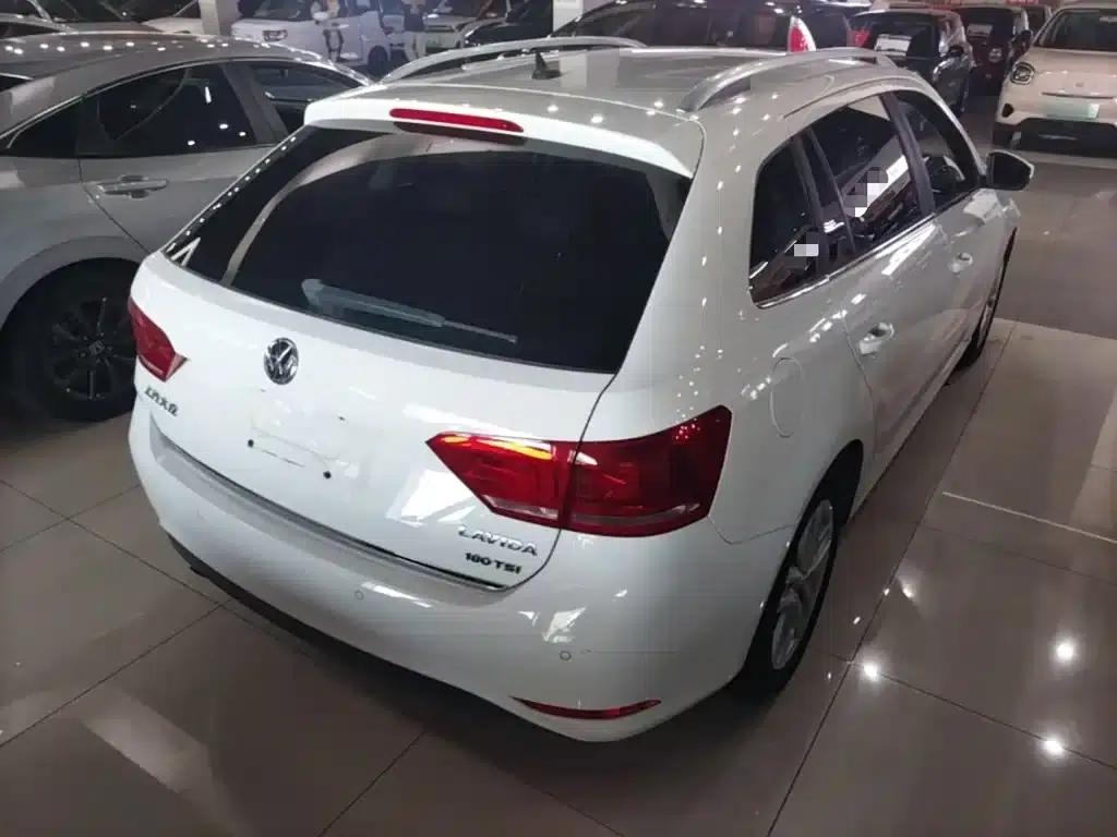Lavida Gran Turismo 2017 180TSI DSG Comfort Edition — миниатюра 7