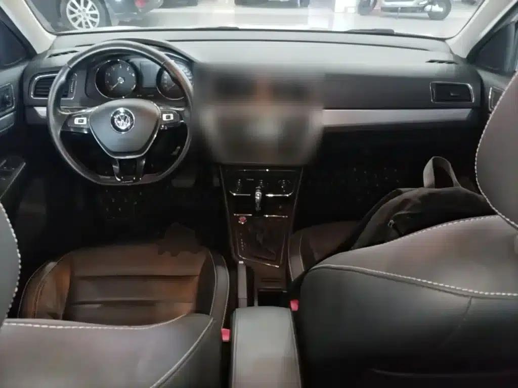 Lavida Gran Turismo 2017 180TSI DSG Comfort Edition — миниатюра 10
