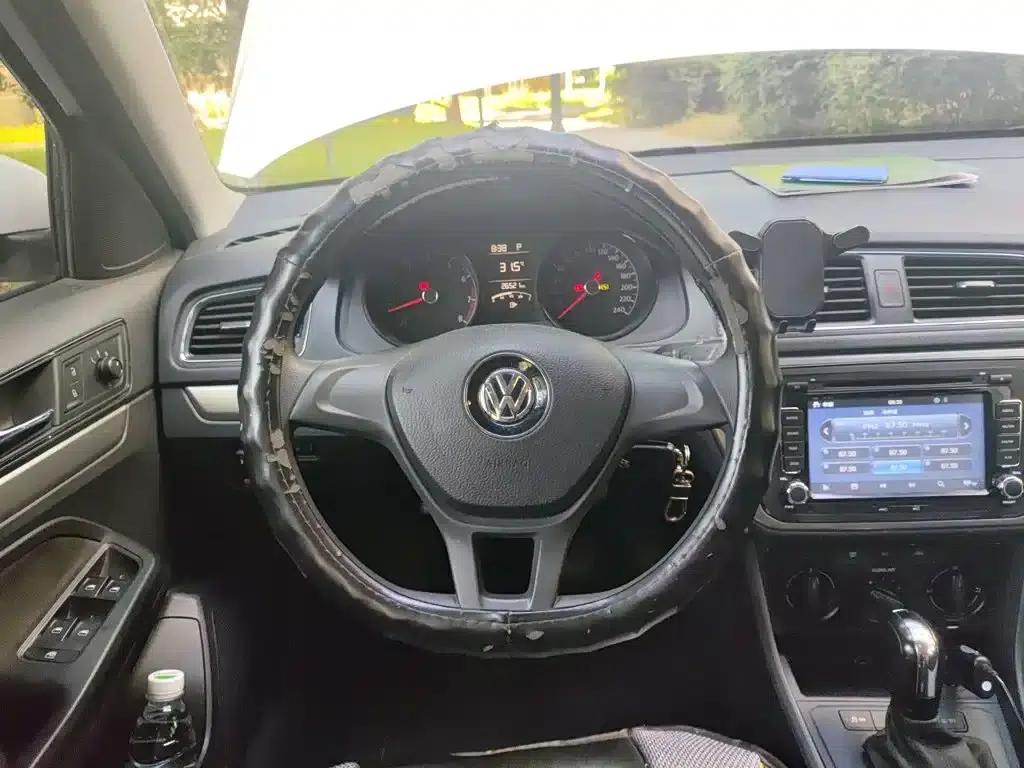 Lavida Gran Turismo 2015 1.6L Automatic Fashion Edition — миниатюра 7