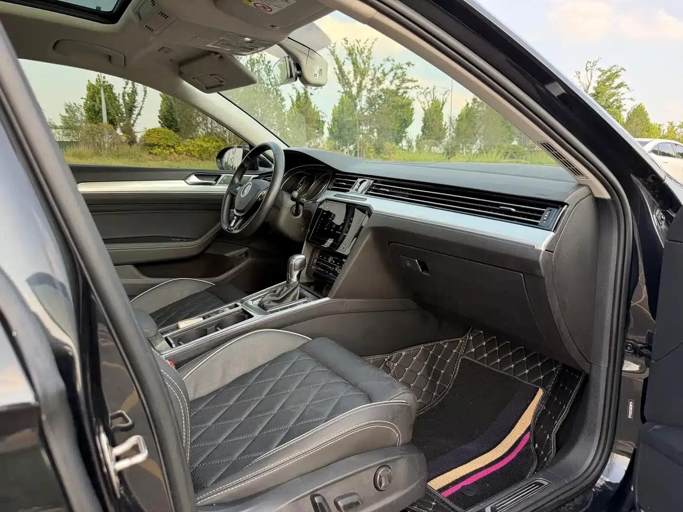 2020 Volkswagen Passat PHEV GTE Luxury Edition — миниатюра 16