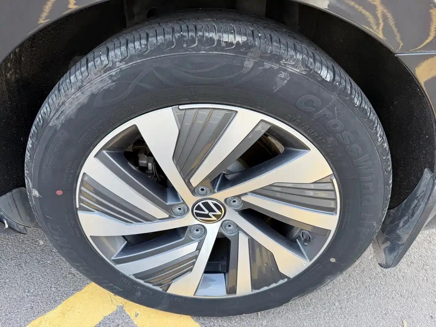 2020 Volkswagen Passat PHEV GTE Luxury Edition — миниатюра 26