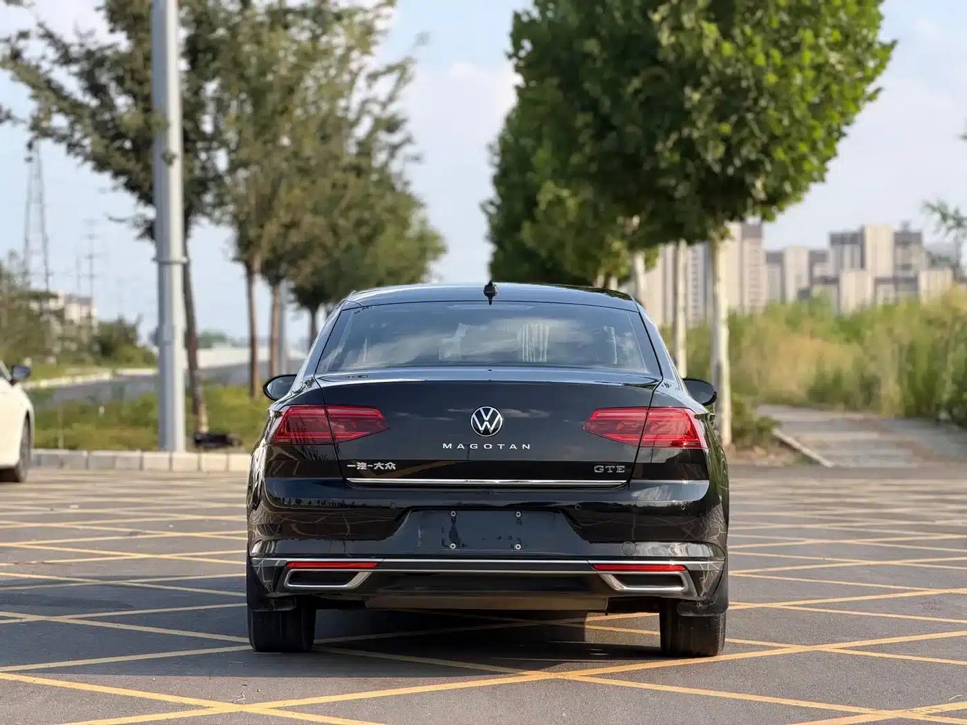 2020 Volkswagen Passat PHEV GTE Luxury Edition — миниатюра 8