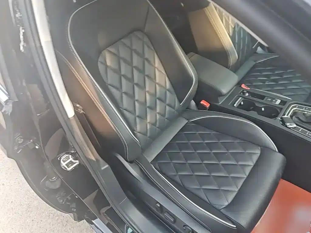 2020 Volkswagen Passat PHEV GTE Luxury Edition — миниатюра 25