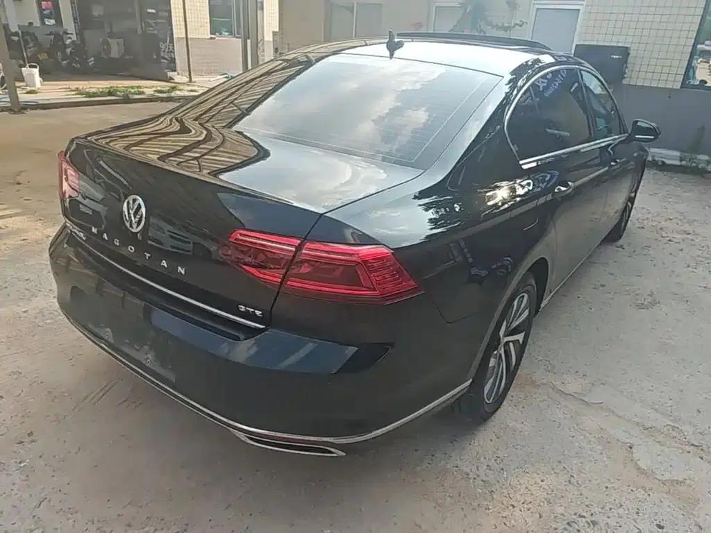 2020 Volkswagen Passat PHEV GTE Luxury Edition — миниатюра 7