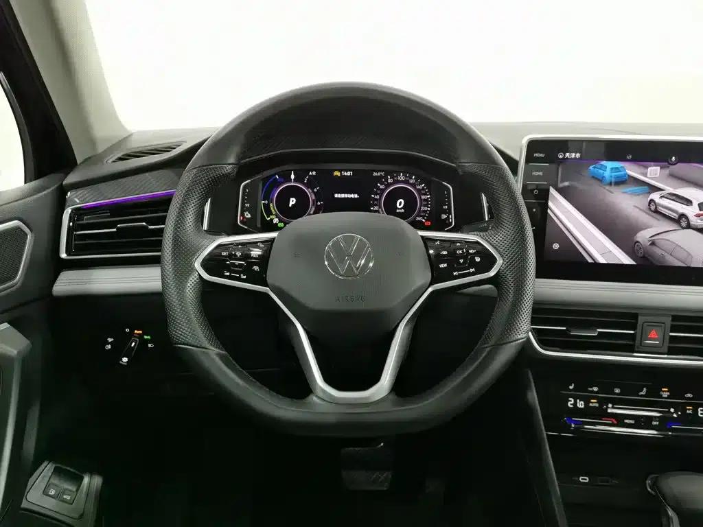 Tiguan L Plug-in Hybrid 2023 430PHEV Plug-in Hybrid Flagship Edition — миниатюра 11