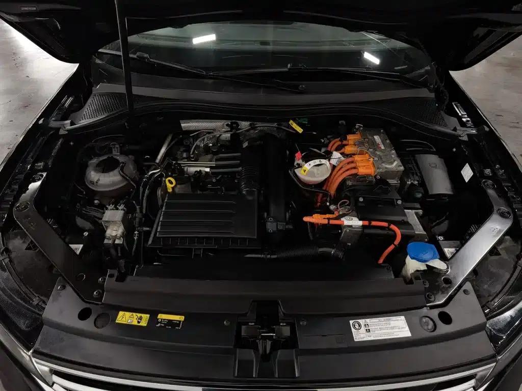 Tiguan L Plug-in Hybrid 2023 430PHEV Plug-in Hybrid Flagship Edition — миниатюра 6