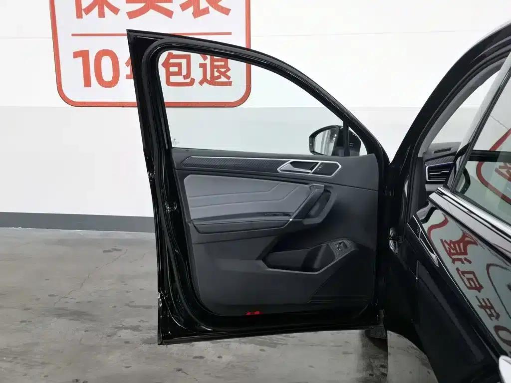 Tiguan L Plug-in Hybrid 2023 430PHEV Plug-in Hybrid Flagship Edition — миниатюра 8