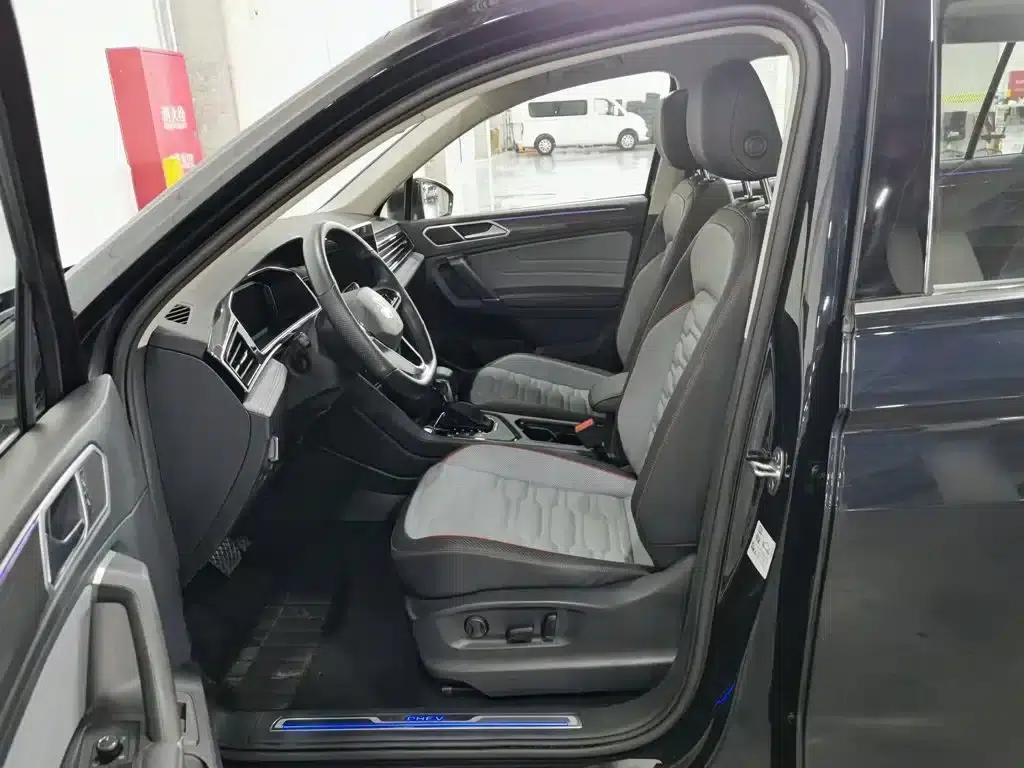 Tiguan L Plug-in Hybrid 2023 430PHEV Plug-in Hybrid Flagship Edition — миниатюра 10
