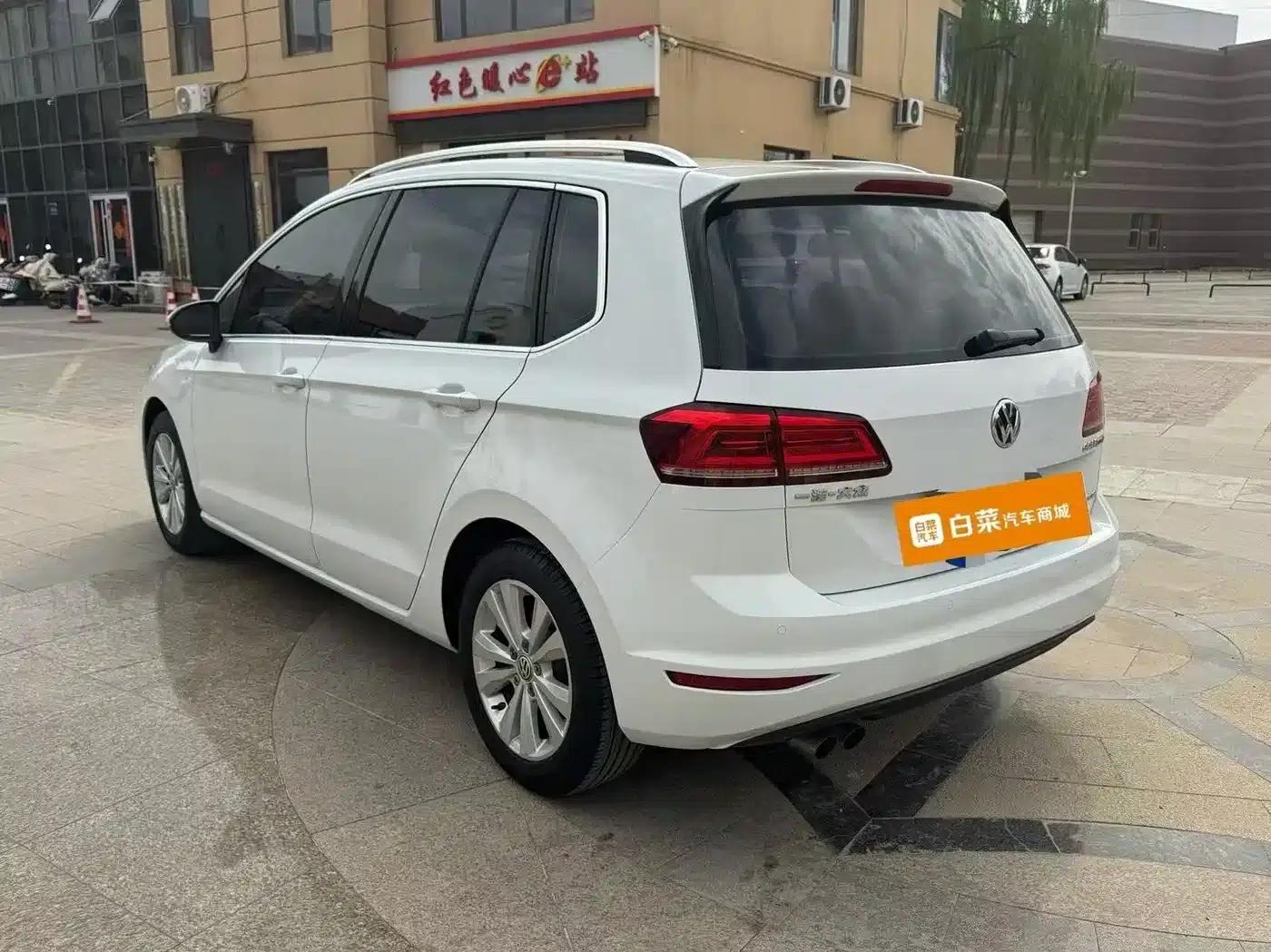 Golf Sportsvan 2018 230TSI Automatic Entry-Level — миниатюра 8