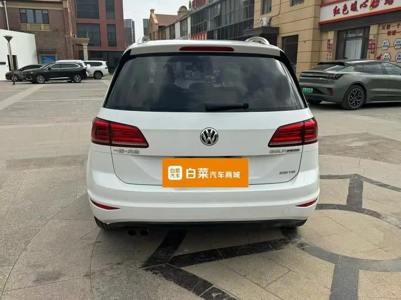 Golf Sportsvan 2018 230TSI Automatic Entry-Level — миниатюра 9